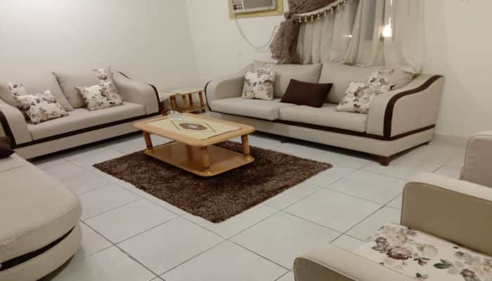 شراء أثاث مستعمل